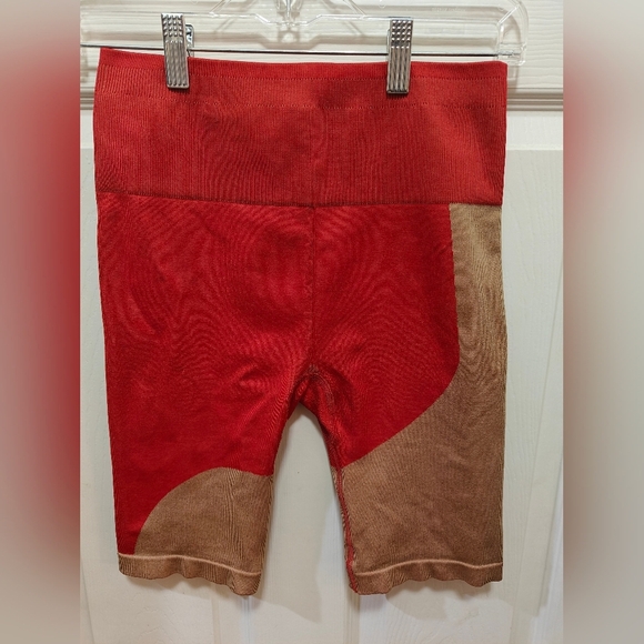 Fabletics Workout Shorts - Picture 1 of 3